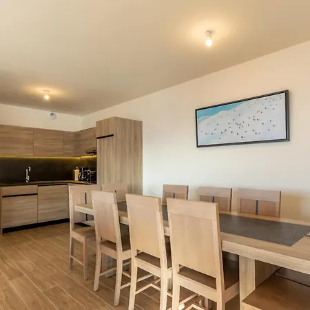 Ridge302 Apartment