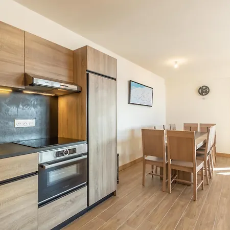 Ridge302 Apartment